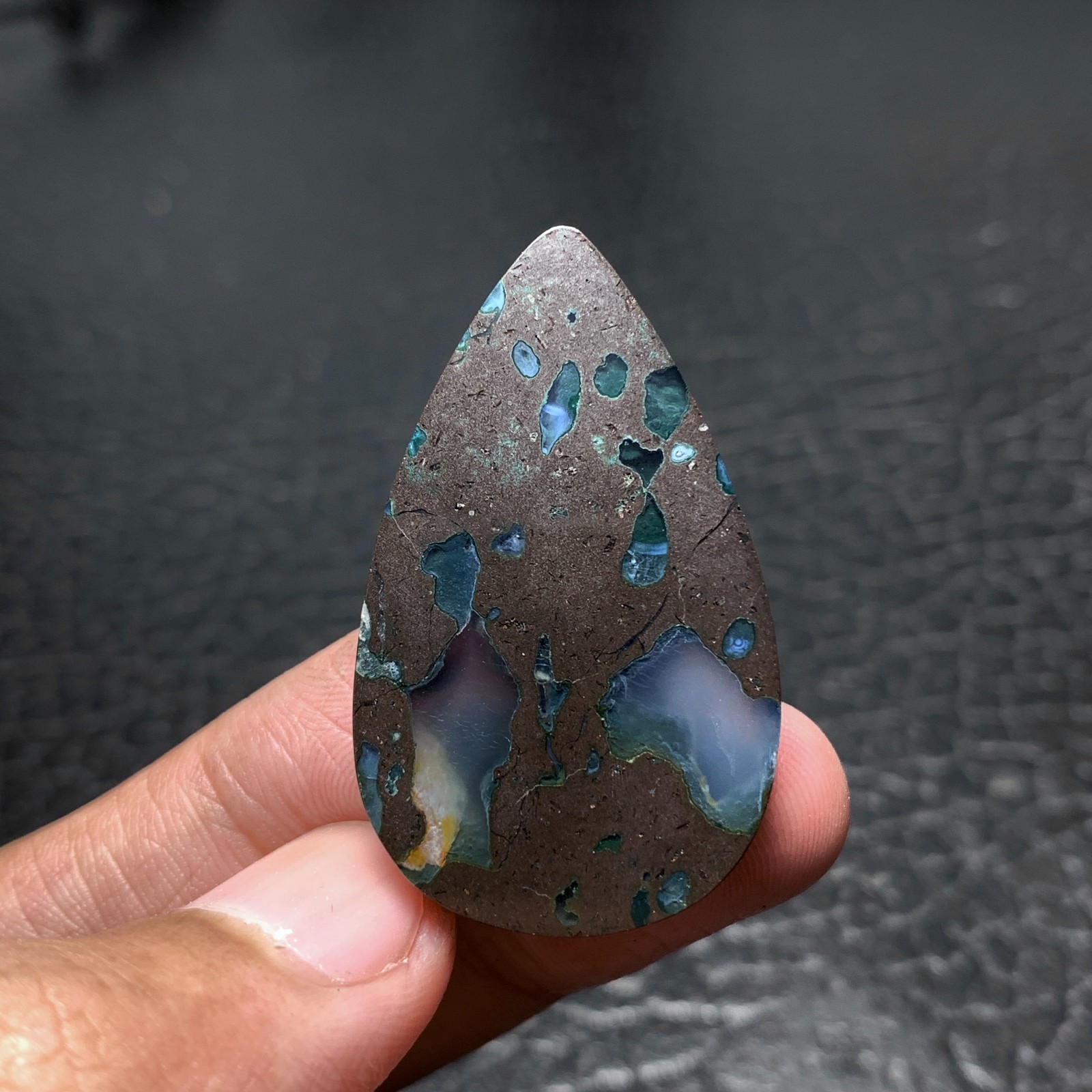 Amygdaloidal Agate Cabochon 39×23.5x7mm High Quality 50.5 ct