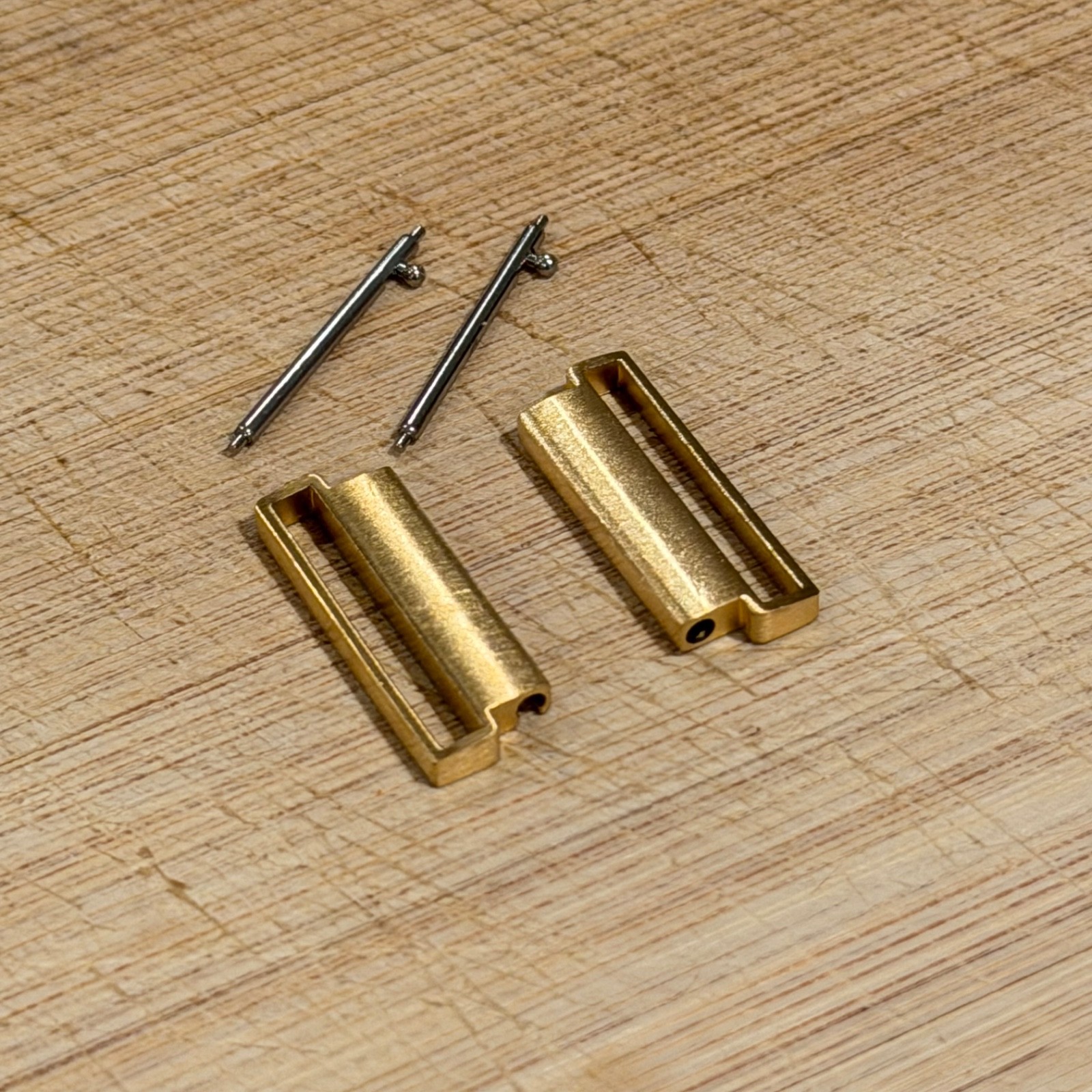 20mm to 22mm Stainless Steel Watch Band Connectors Converters, Strap Adapters