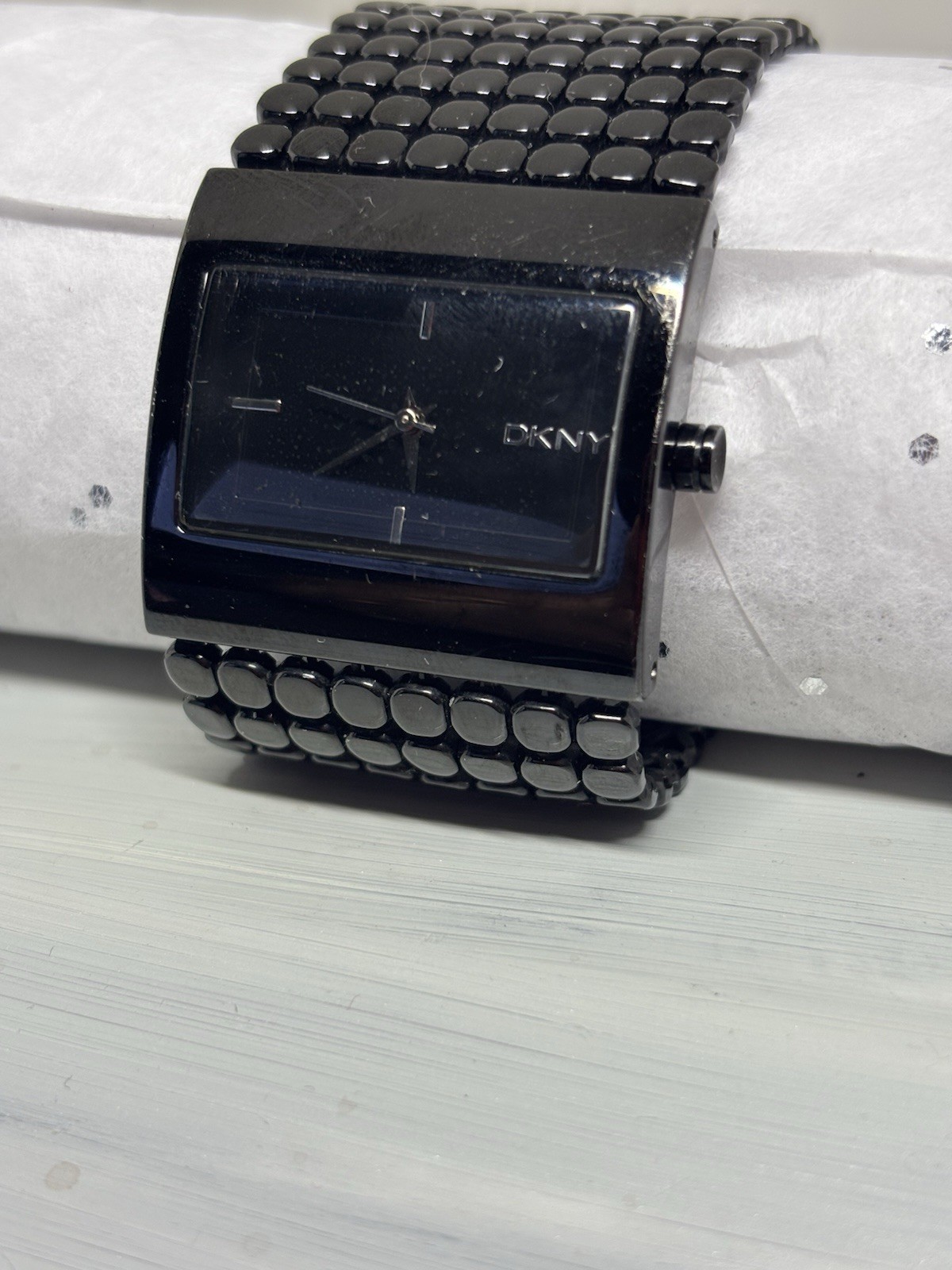 DKNY 32mm Black Case Black Stainless Steel Women’s Watch NY8116 New Battery