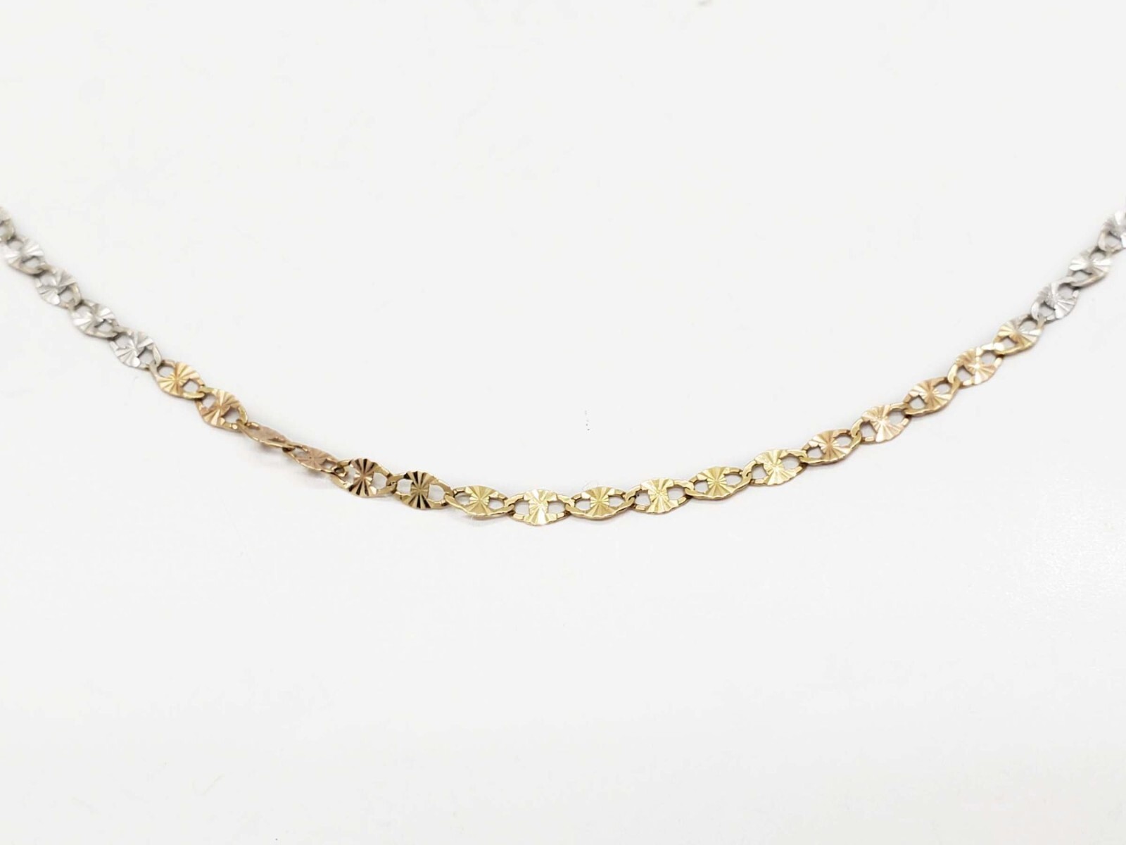 2mm Wide Dia-Cut Mariner Chain Necklace 14k Tricolor Gold 21.5″ Long