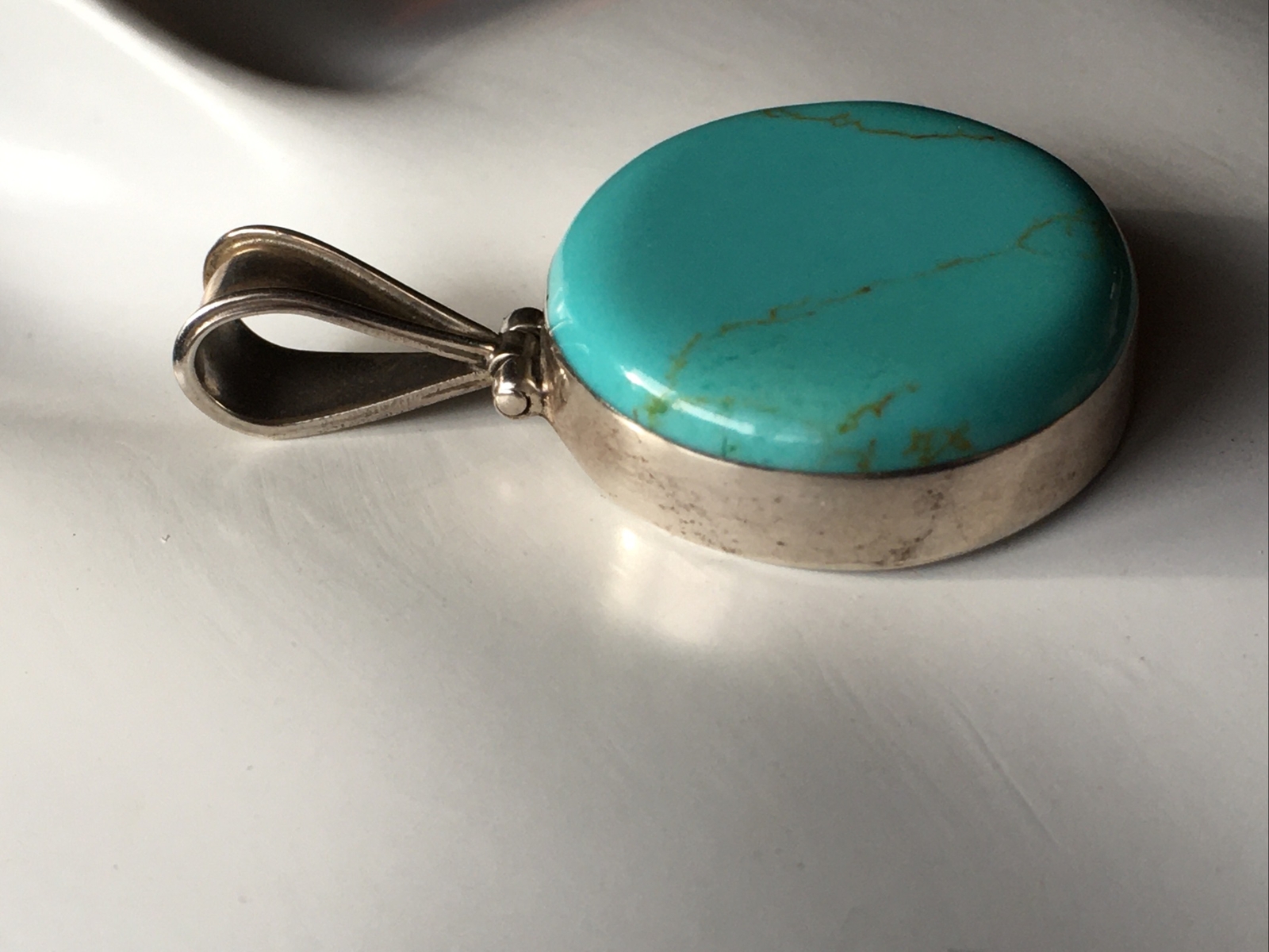 Round Turquoise 925 Sterling Silver Pendant approx 1″ Round
