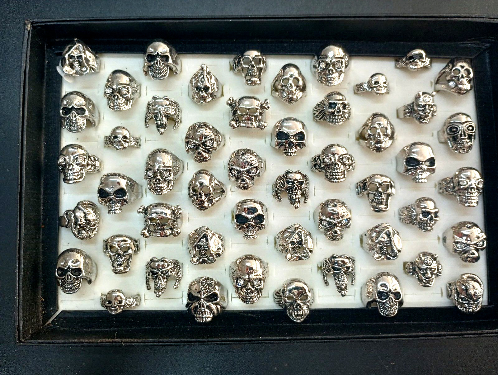 50 pcs Wholesale Mixed Lot Skull Men’s Rings Biker Punk Ring