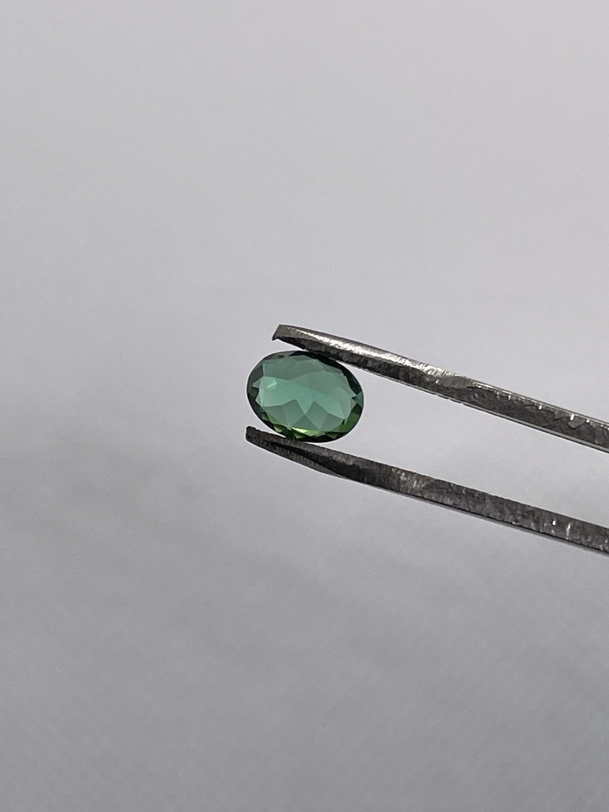 1 Carat Faceted Oval Chrome Green Tourmaline 7x5mm Loose Gemstone