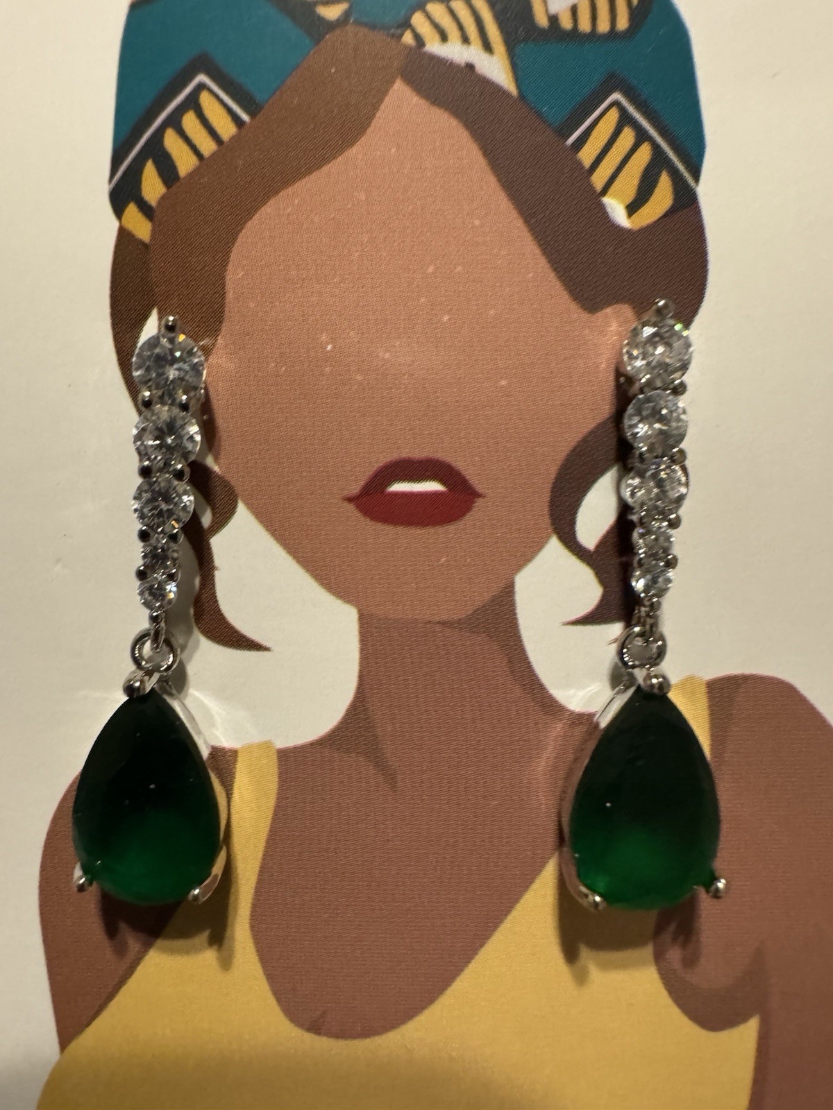 Silver Tone Dangle Drop Earrings Green Teardrop Stone & Clear Rhinestones