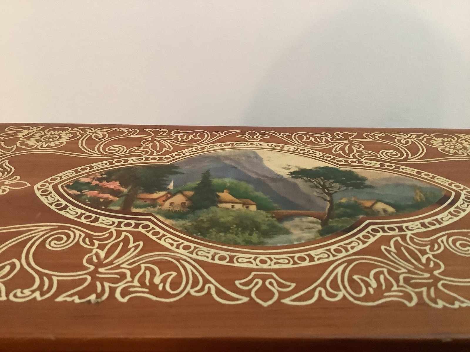 Vintage Cedar Wooden Keepsake Box Landscape Lid Rustic Jewelry Storage Cottage