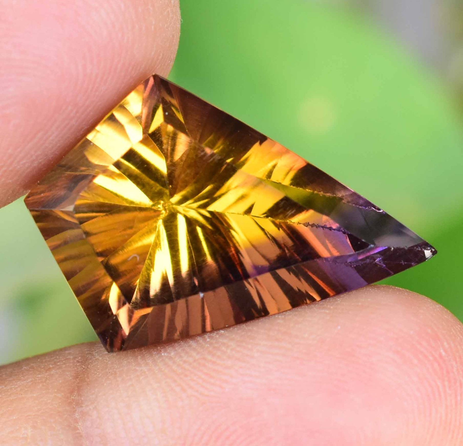 Natural Bolivia Ametrine Bi-Color 20.55 Ct Untreated Certified Loose Gemstone