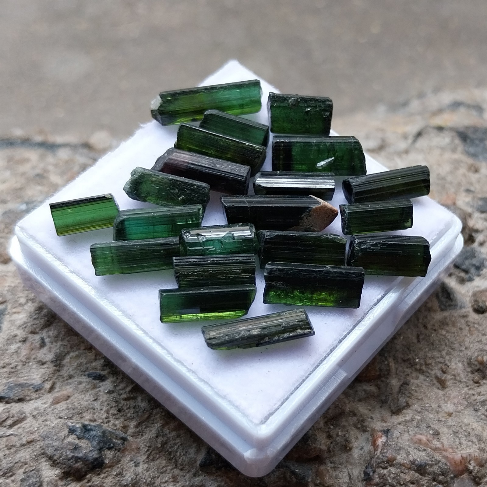38 Carat Natural Deep Dark Green Tourmaline Rough Raw Pencil Shape 21 Piece Lot