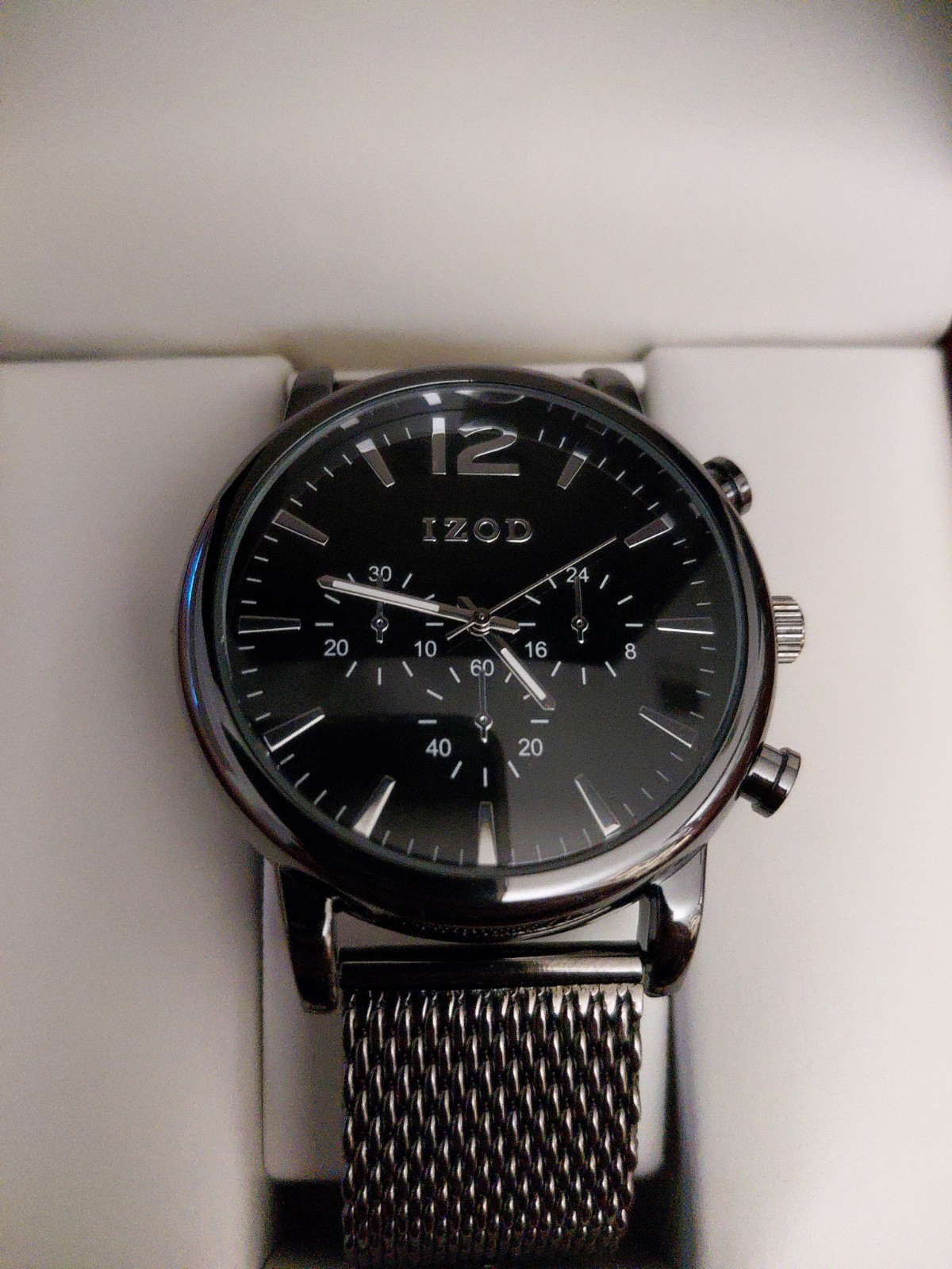 IZOD Mens Quartz Watch, Gray Mesh Band, New With Box