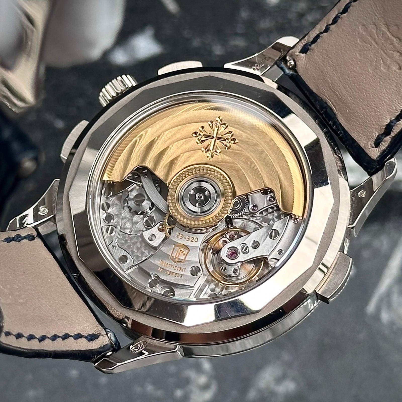 Patek Philippe World Time Flyback Chronograph 5930G White Gold Complete 39.5mm