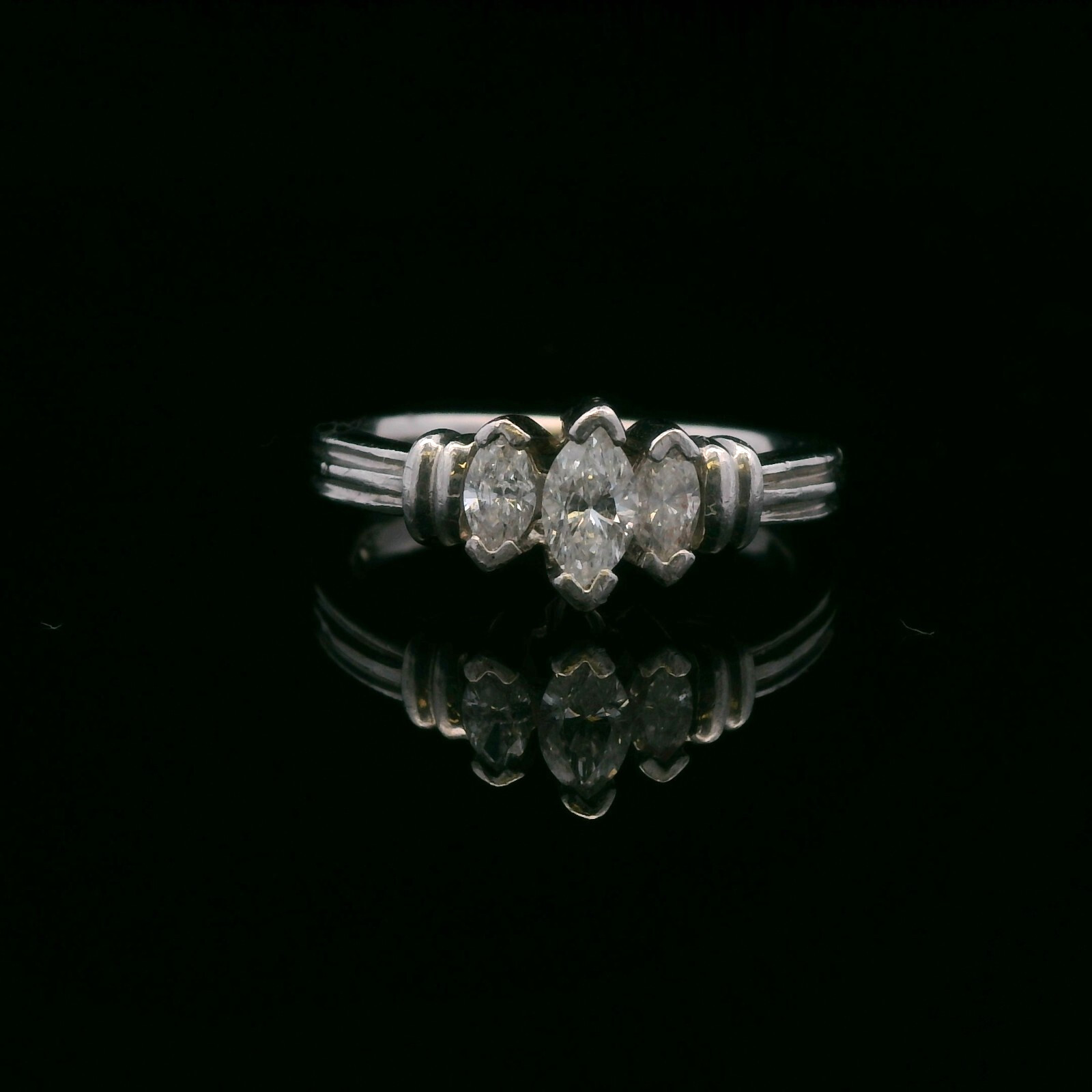 Platinum 950 0.50cttw Diamond Ring – Size 5.75 – 6.80g