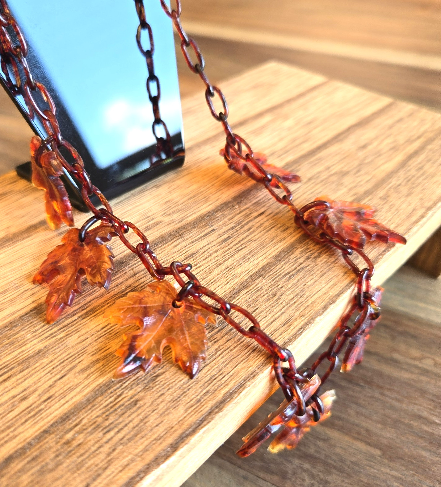 Vintage Translucent Celluloid Dangling Maple Leaves Necklace Brass Brown Marbled
