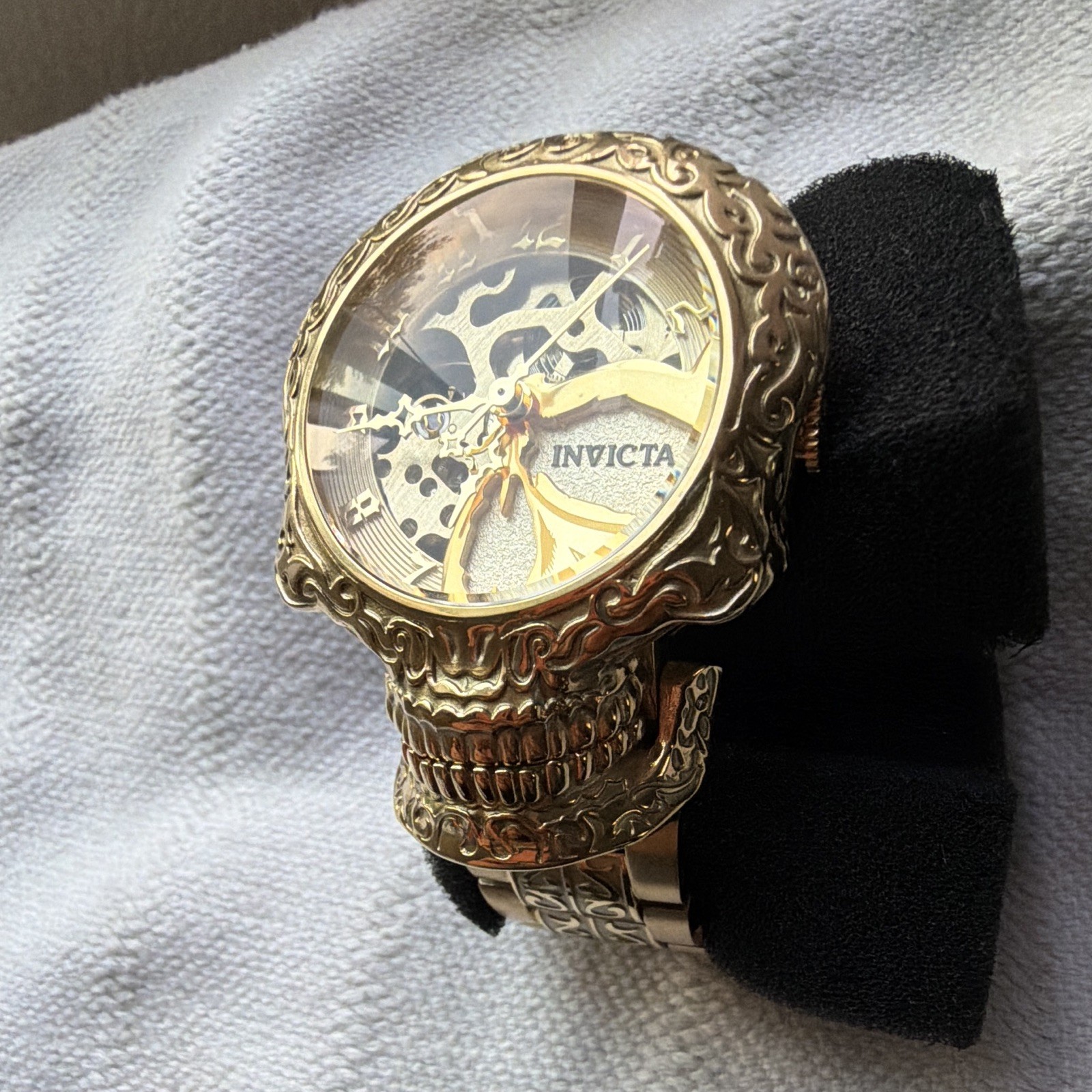 Invicta Artist Series Automatic Skeleton Skull Gold-Tone 48mm 200m SS Bracelet