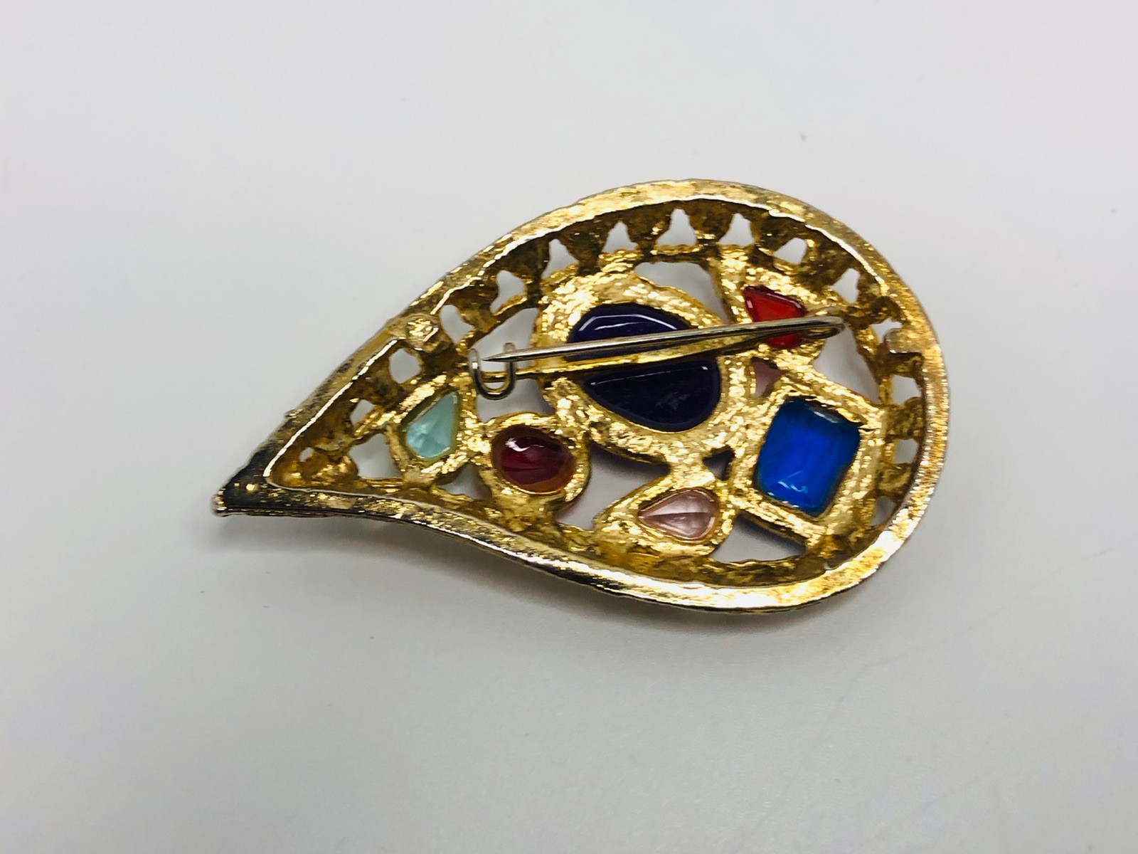 Vintage fruit salad goldtone brooch 2 1/2 inches