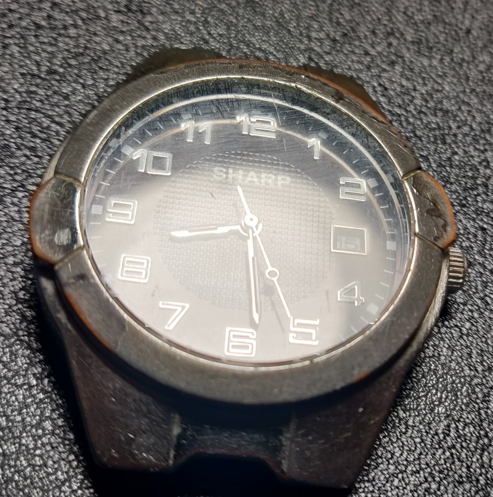 Sharp SHP2099 Silver Tone Seiko Instruments Inc. PC21A Quartz Movement No Band