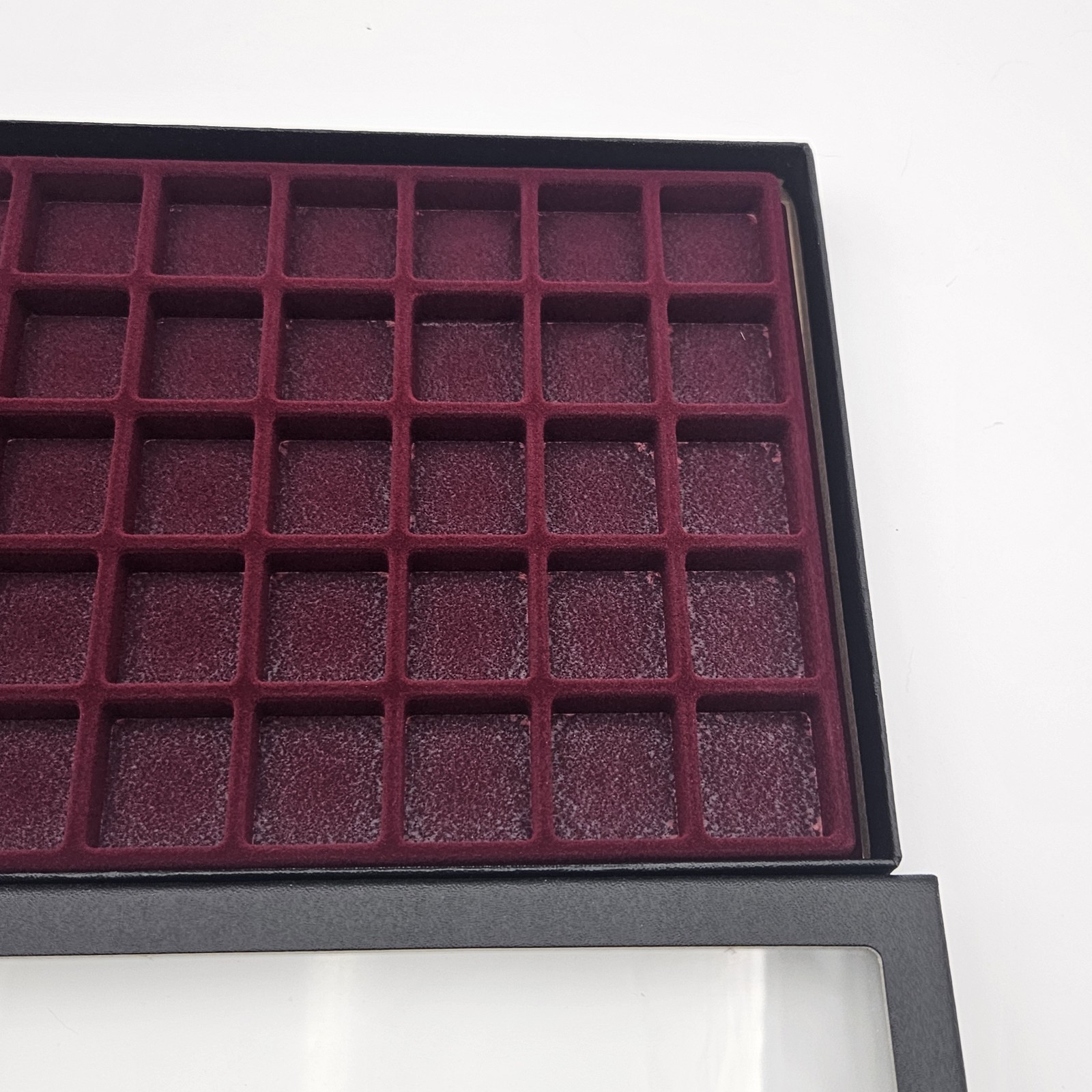 NOS Jewelry Tray Cube Display 50 Slot 14.5″ x 8″ x 1″ Flocked Burgundy Glass Top