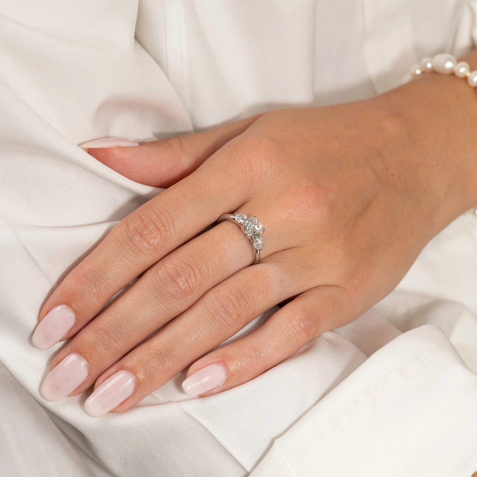 2Ct Round Lab Grown Diamond Ring 18K White Gold Classic Luxury Engagement Ring