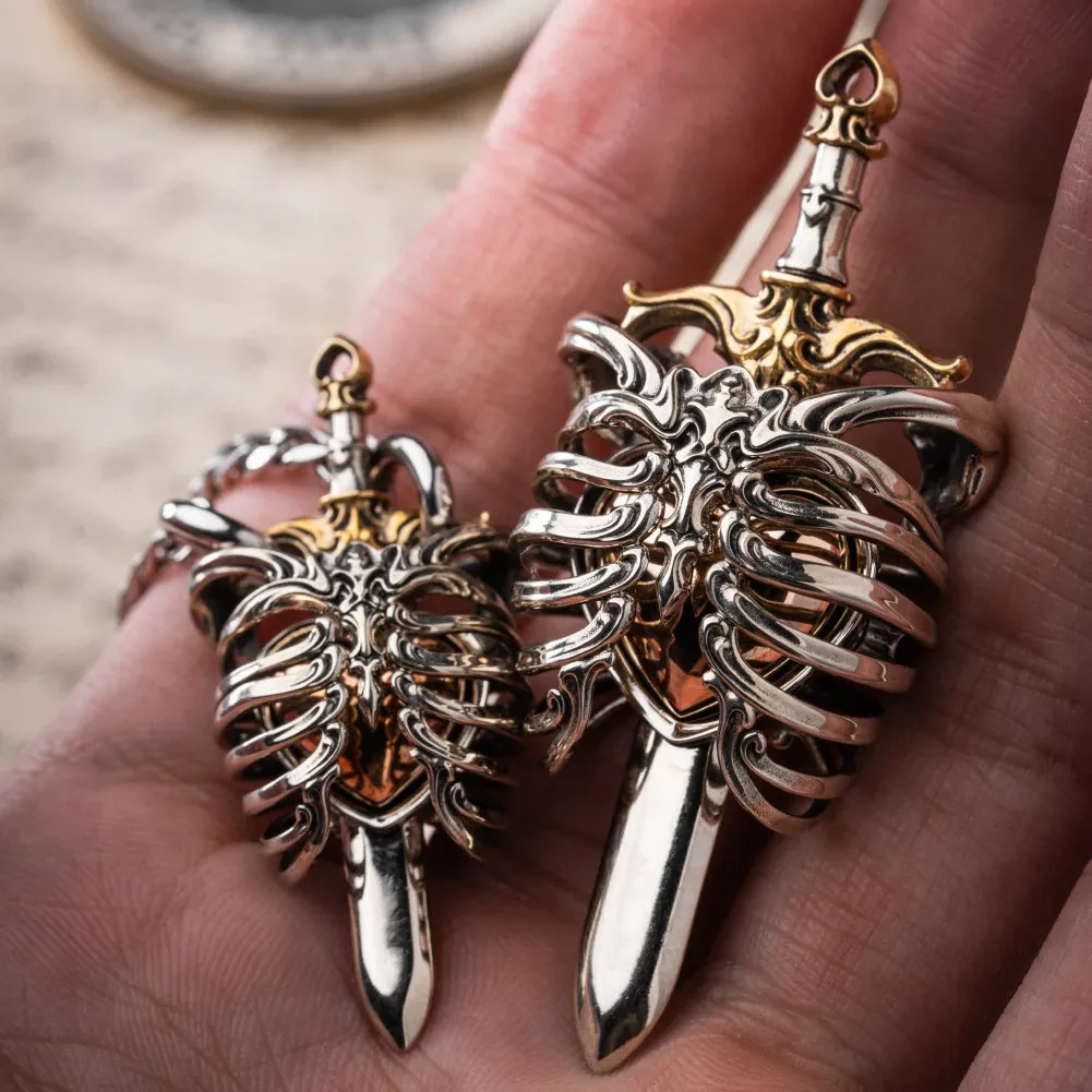 The Beating Heart Pendant Fidget Jewelry Gifts for Men Women