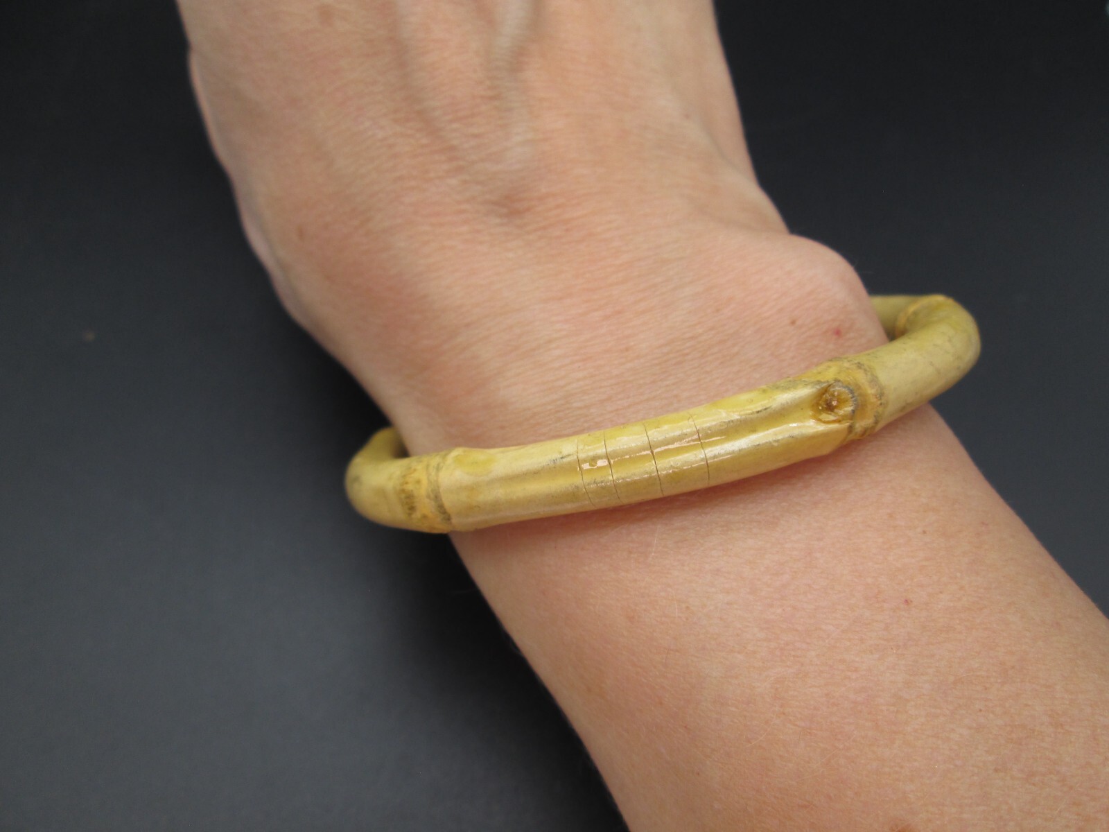 Bamboo Bangle Bracelet Genuine Natural Raised Dimensional Gorgeous 2.75″ Center
