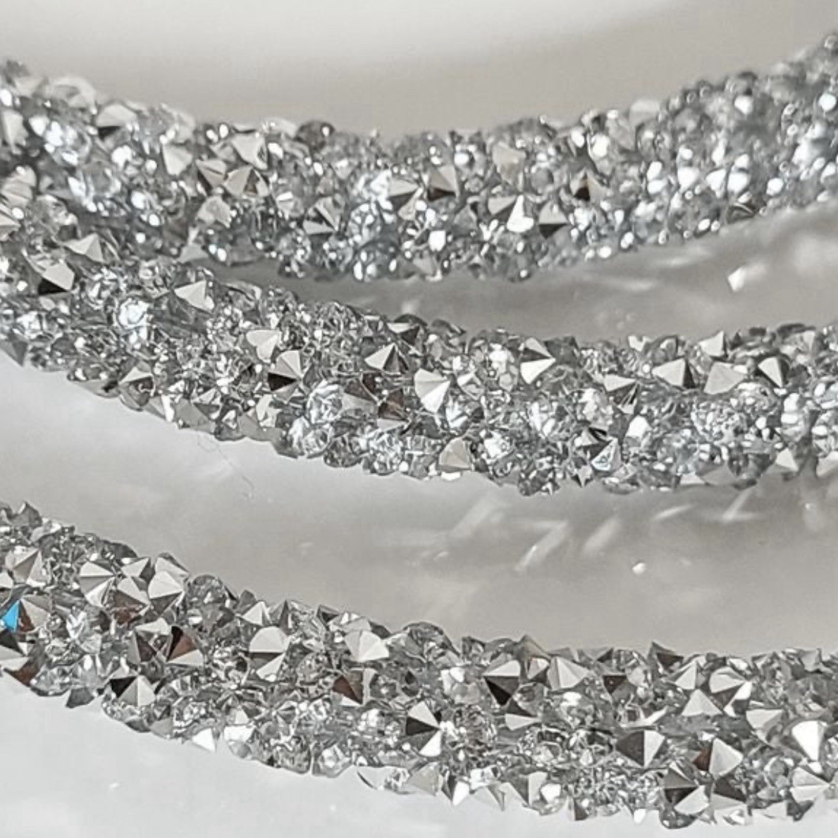 Sparkling Snake Necklace Bendable Silver Bling Statement Open Choker NEW S1 ￼