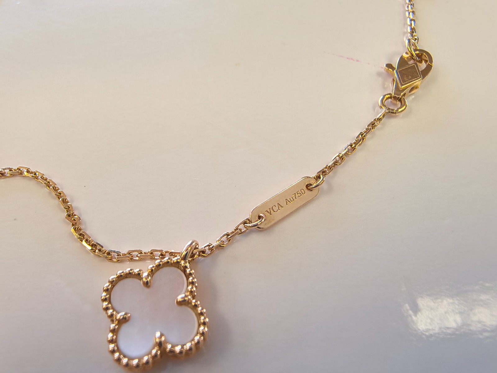 Van Cleef & Arpels Sweet Alhambra Pendant Necklace Yellow Gold Mother of Pearl
