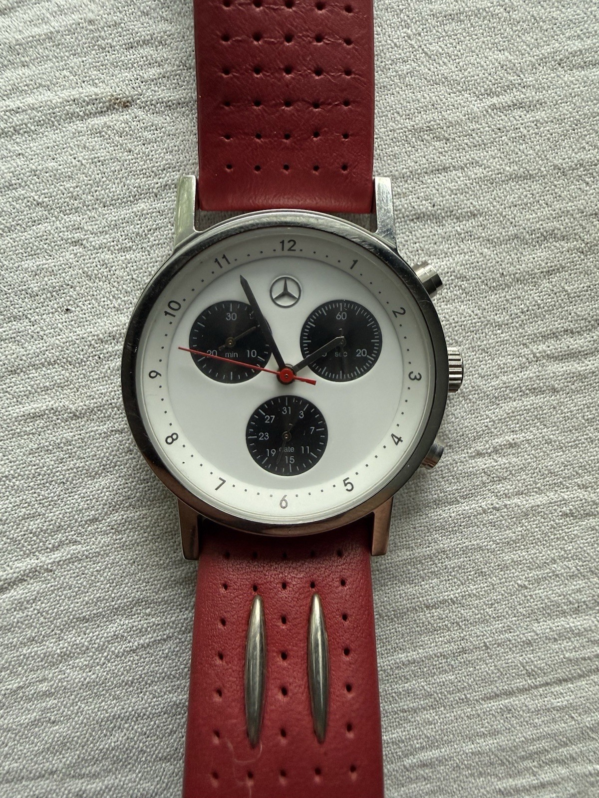 Vintage 2002 Mercedes-Benz R170 SLK Chronograph Limited Ed 33mm Quartz Watch