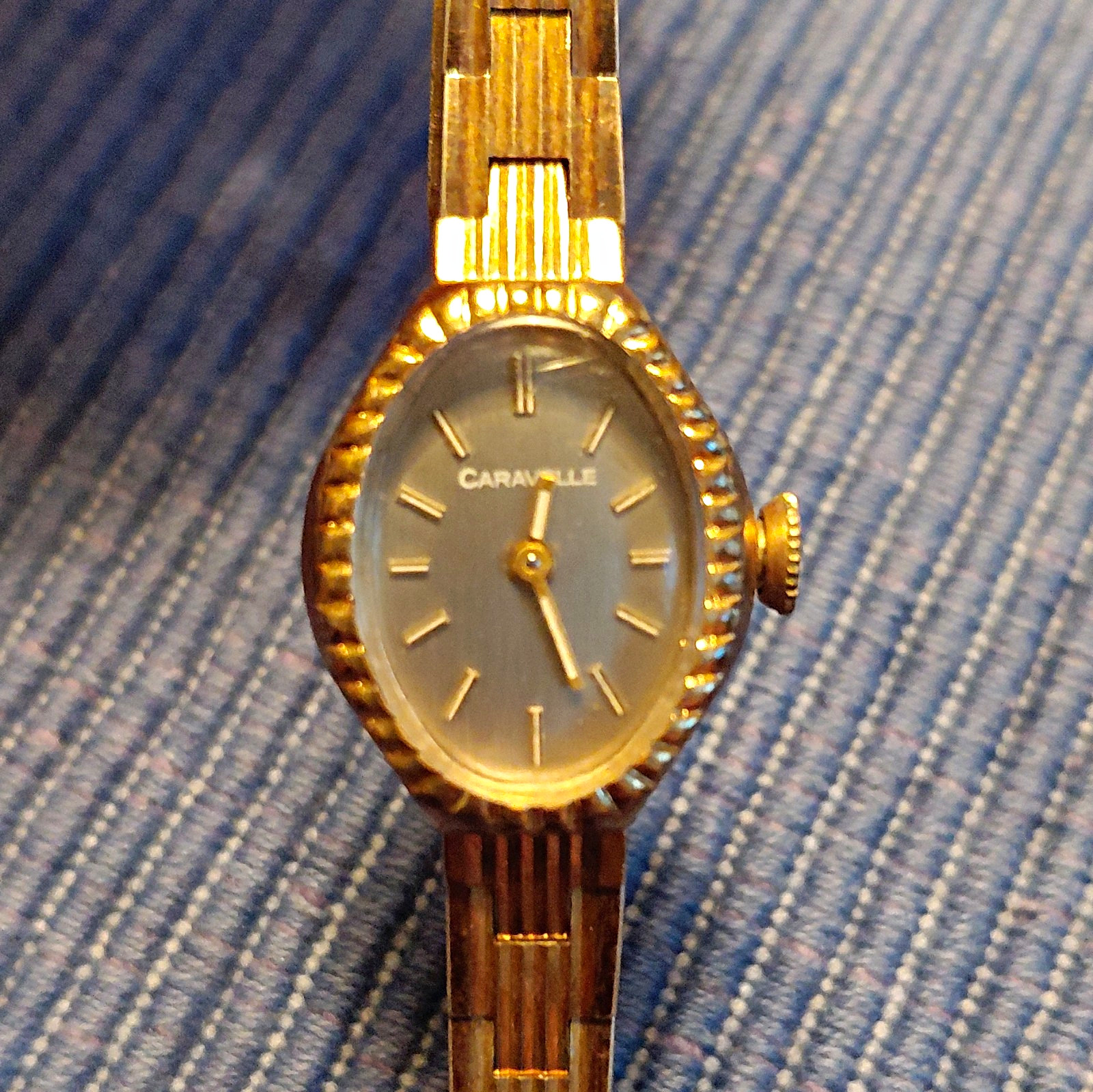 Caravelle Vintage Women’s Oval Gold Plated Silver Dial