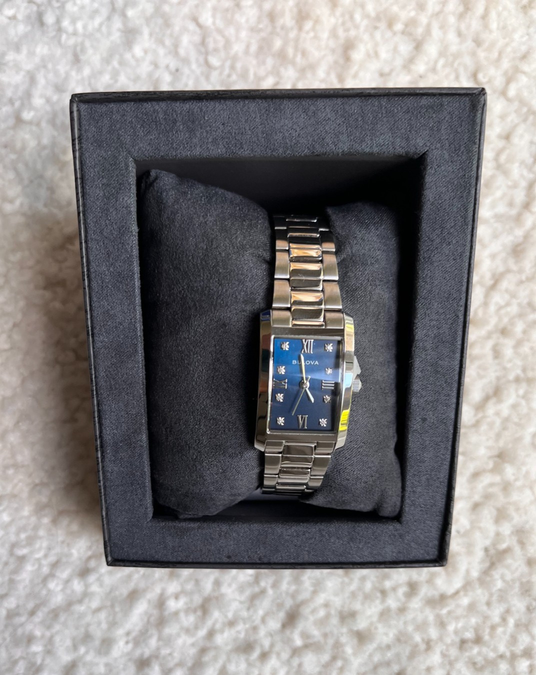 Excellent – Bulova Classic Blue Abalone Diamond Ladies Tank Watch 96P262 Quartz