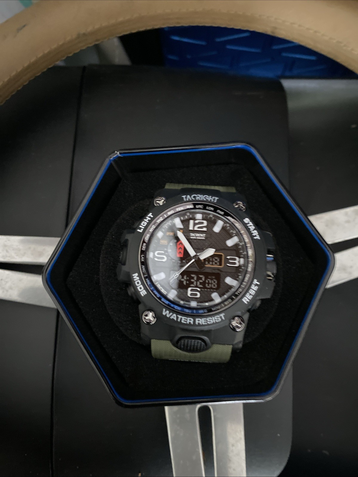 TacRight Military Watch OD Green – TacRight, New In Gift Tin😀