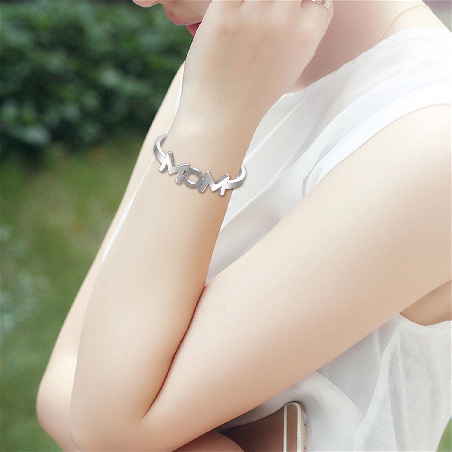 Charm MOM Stainless Steel Bracelet Bangle Cuff for Birthday Mother’s Day Gift