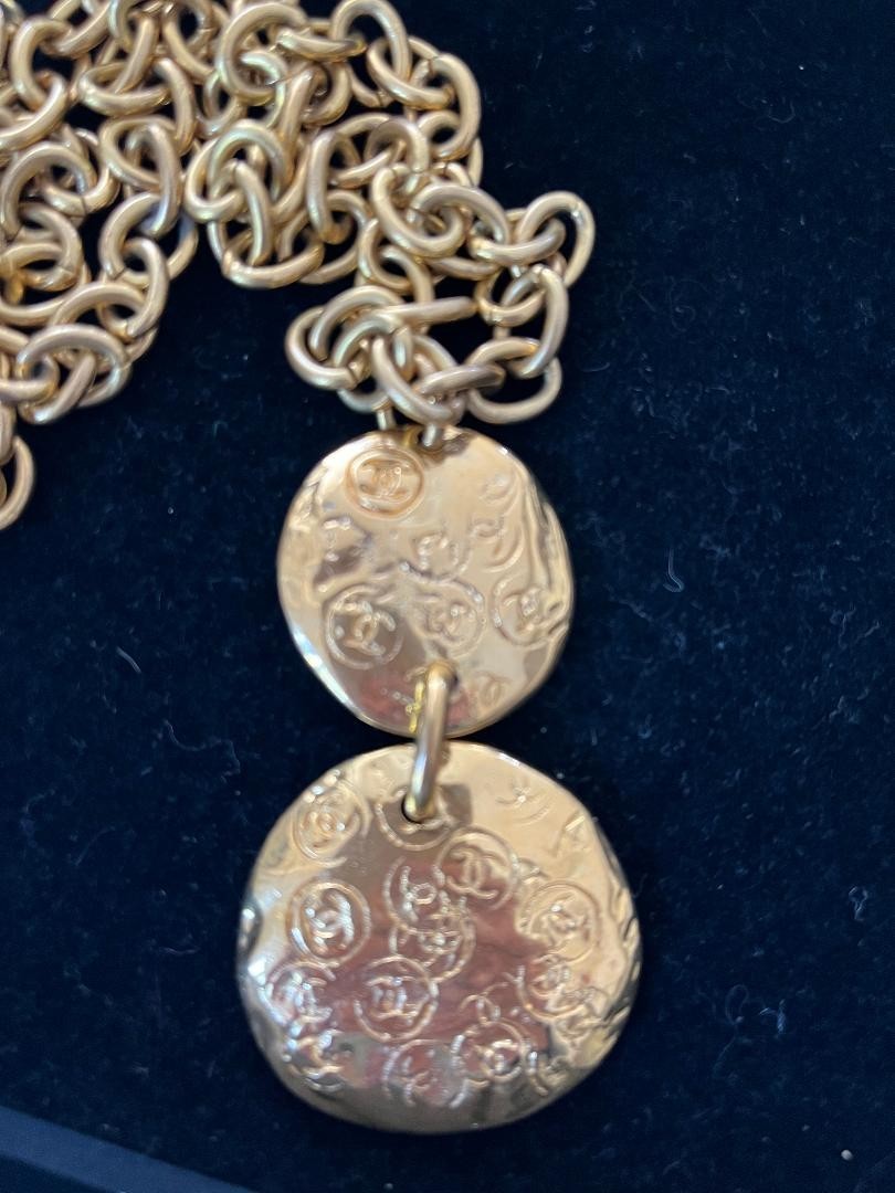 CHANEL 93P Signed Vintage Gold Logo Double Disk Necklace Made in France
