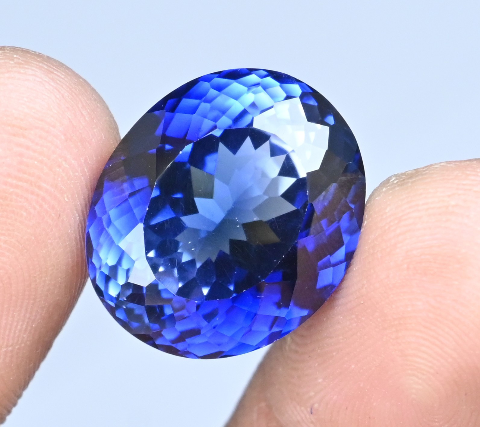 32.65 Ct Natural KASHMIRI Blue Sapphire Oval Certified Flawless Loose Gemstone