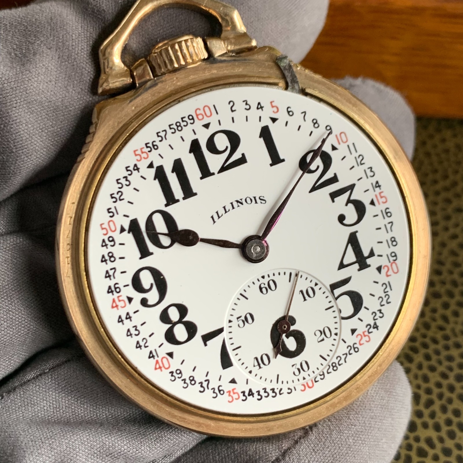 1926 Illinois Grade Bunn Type III 60hr. Sunray Damaskeening 16S 19J Pocket Watch