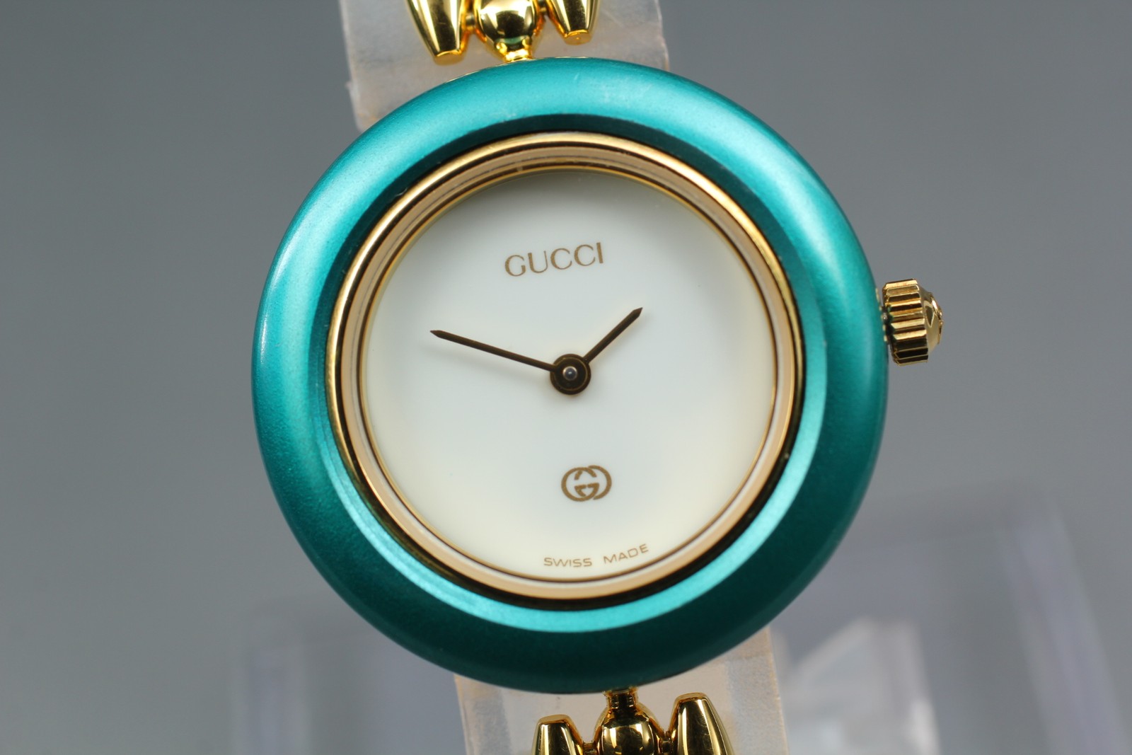 [Near MINT] GUCCI Change Bezel 1200 1100-L Gold Belt Women’s Watch w/ Box