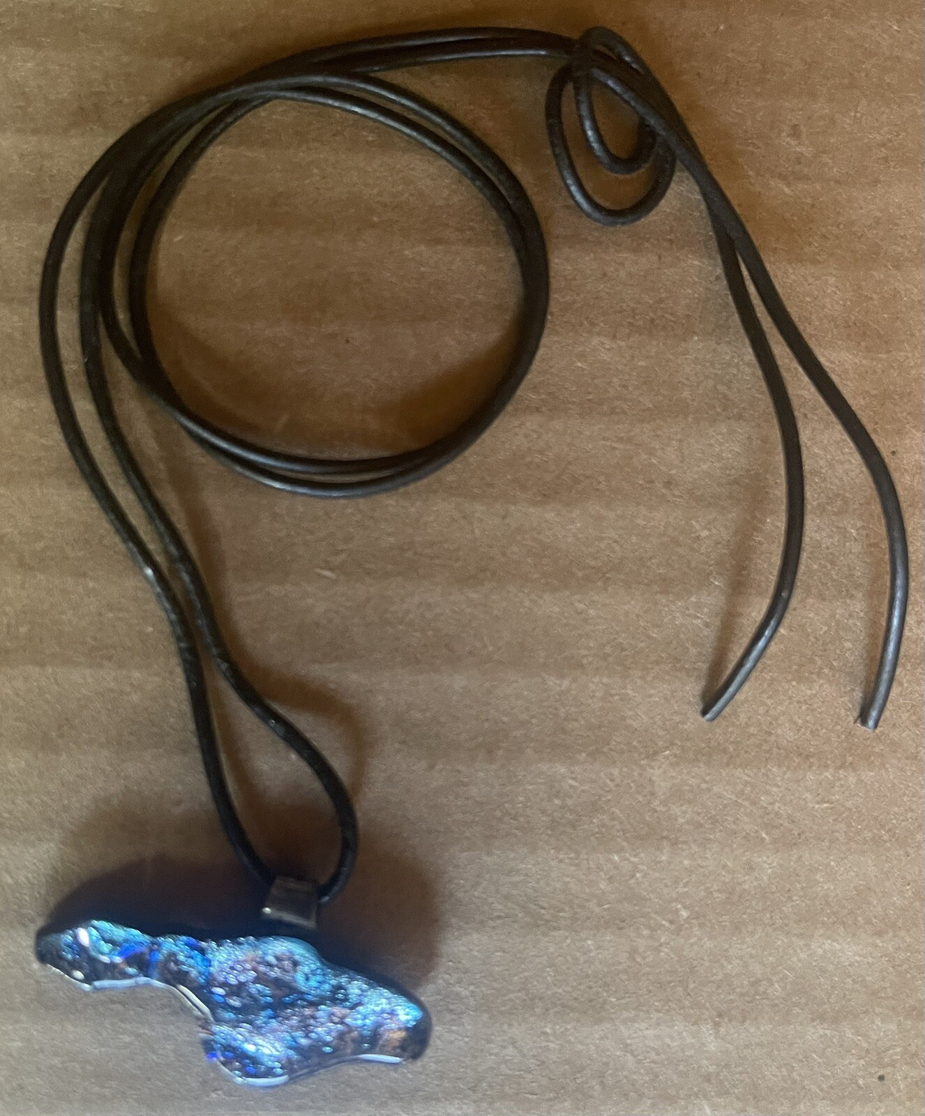CATALINA ISLAND, OUTLINE OF ISLAND, ARTISAN NECKLACE, HANDMADE, NWOT