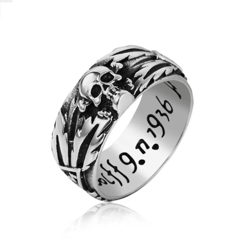 Personalized Fashionable Punk Skull Engraved Metal Silver Ring Fashionable