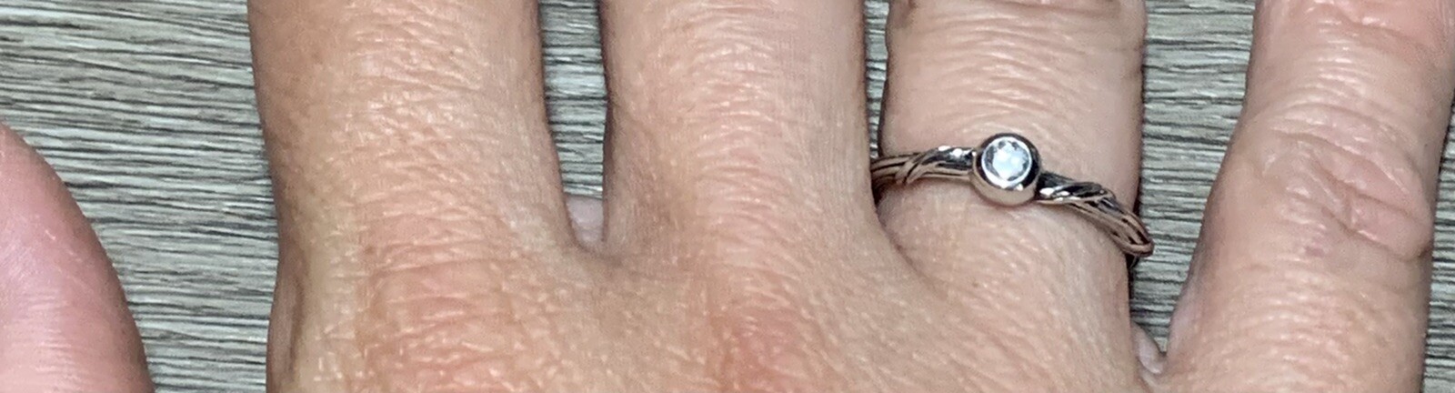 Designer Signed Peter Thomas Roth Signature Romance White Sapphire Ring, Size 6