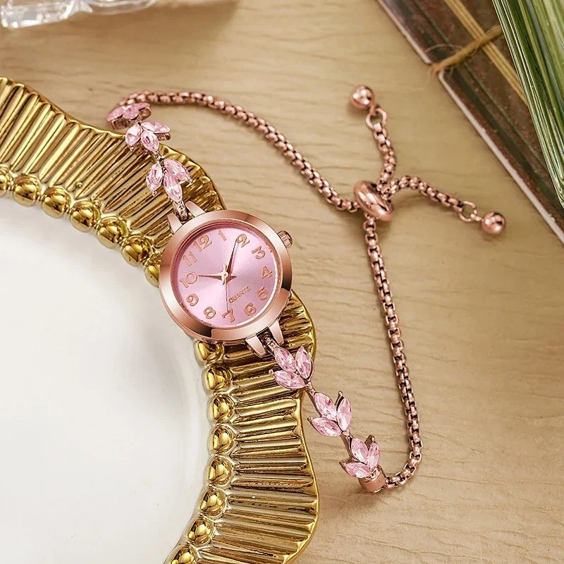 Luxury Women Quartz Watch Rhinestone Bracelet Elegant Ladies Gift (no Box)