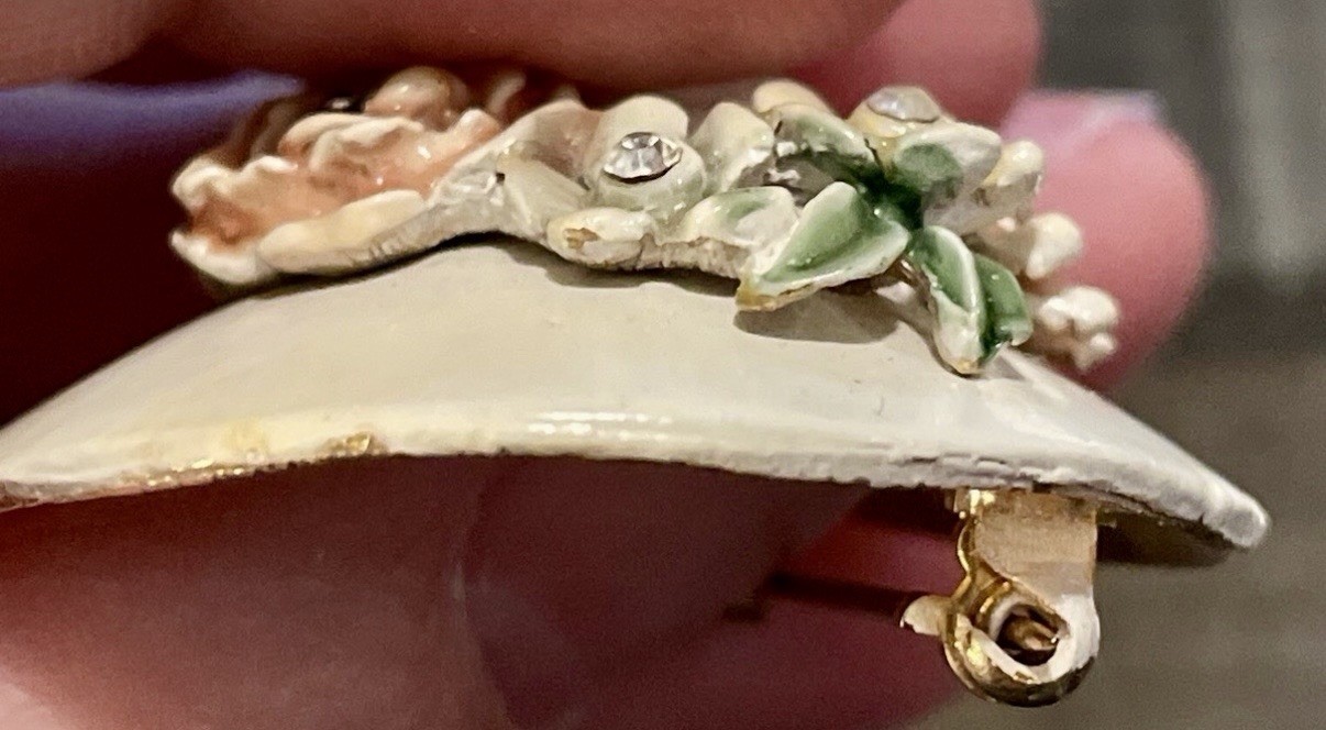 VTG Signed BSK “My Fair Lady” Off White Hat w/Ceramic Flowers Enamel Brooch Pin