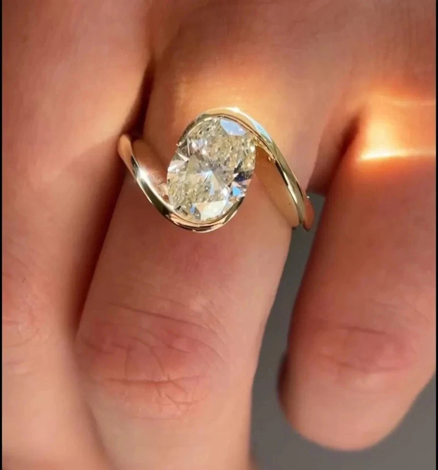 IGI 3 Ct Oval F-VS1 Lab Grown Diamond Solitaire Promise Ring 14K Yellow Gold