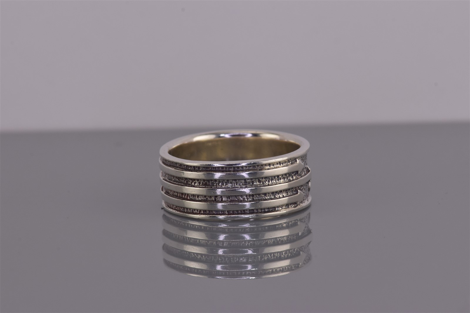 Peter Stone Sterling Silver 9mm Arrows Petroglyph Textured Band Ring 925 Sz: 9