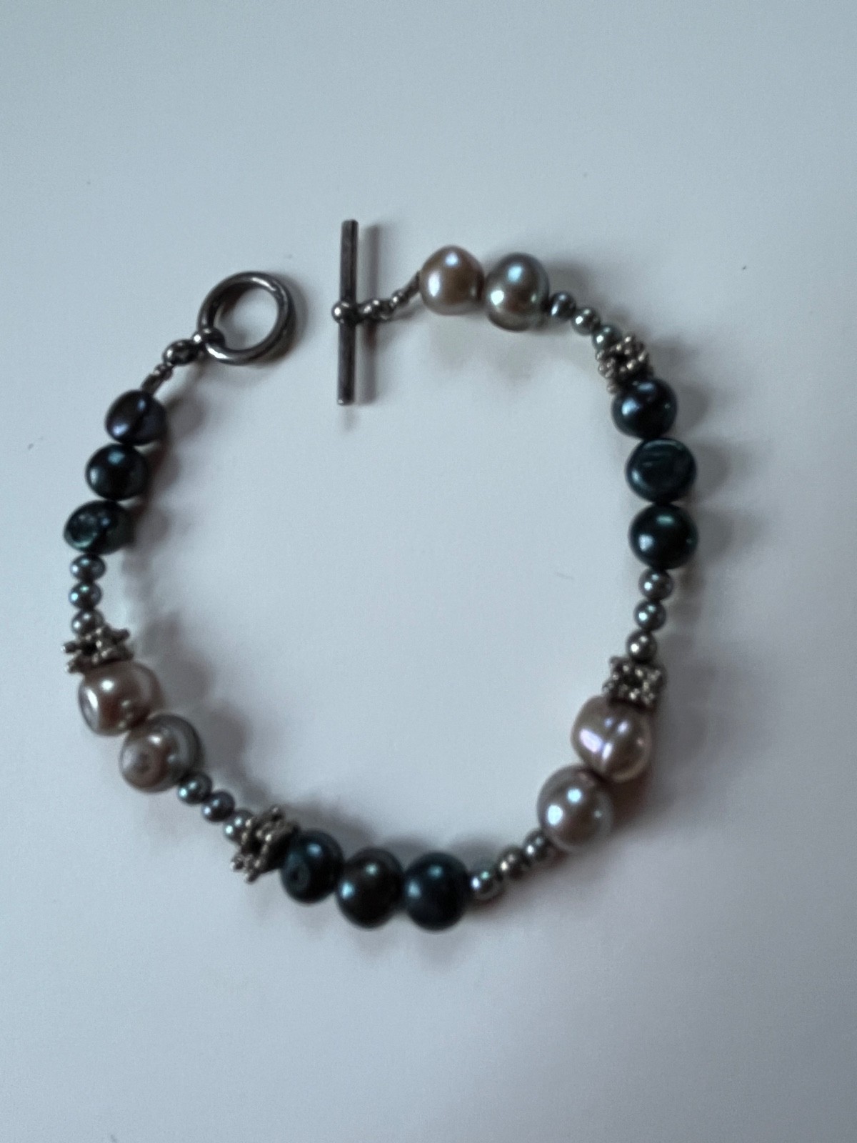 Black Gray Purple Iridescent Pearly Bead w 925 Marked Silver Clasp Bracelet –
