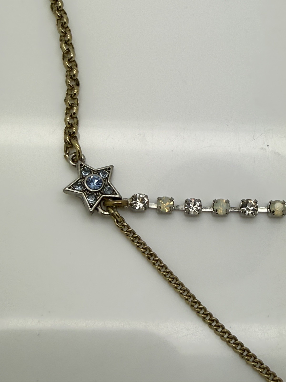 BETSEY JOHNSON HEAVENS TO BETSEY BLUE PAVE CRYSTAL Necklace Bolt & Bow 14-18” H9