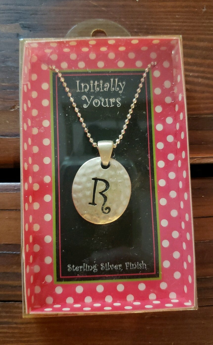 NIB 16″ Sterling Silver Finish INITIALLY YOURS “R” Initial Pendant Necklace 245