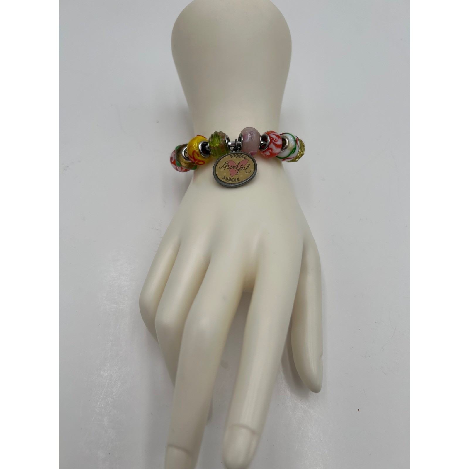Thankful Heart Charm Lampwork Glass Bead Silver Tone Torque Boho Bangle Bracelet