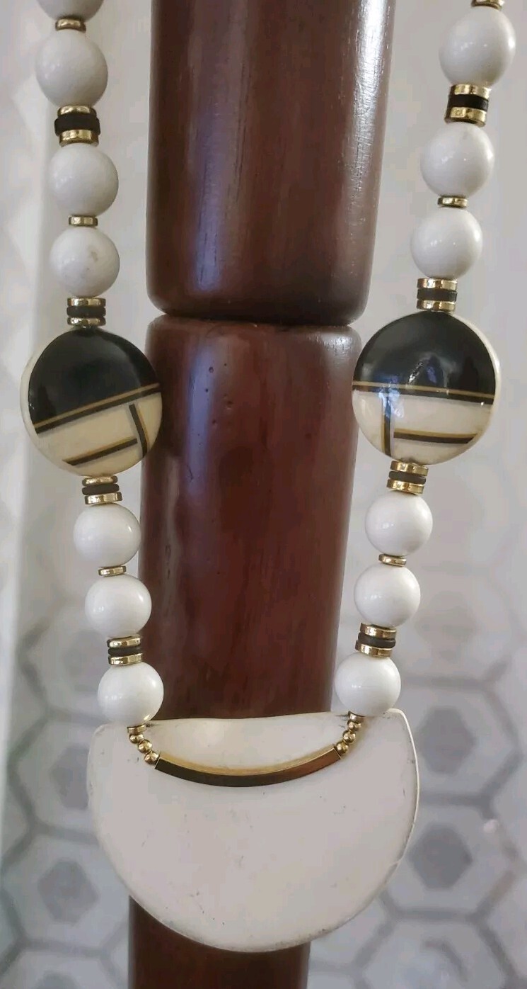 Black Cream White Gold Ceramic Enamel Long Bold Necklace 34″ Vintage