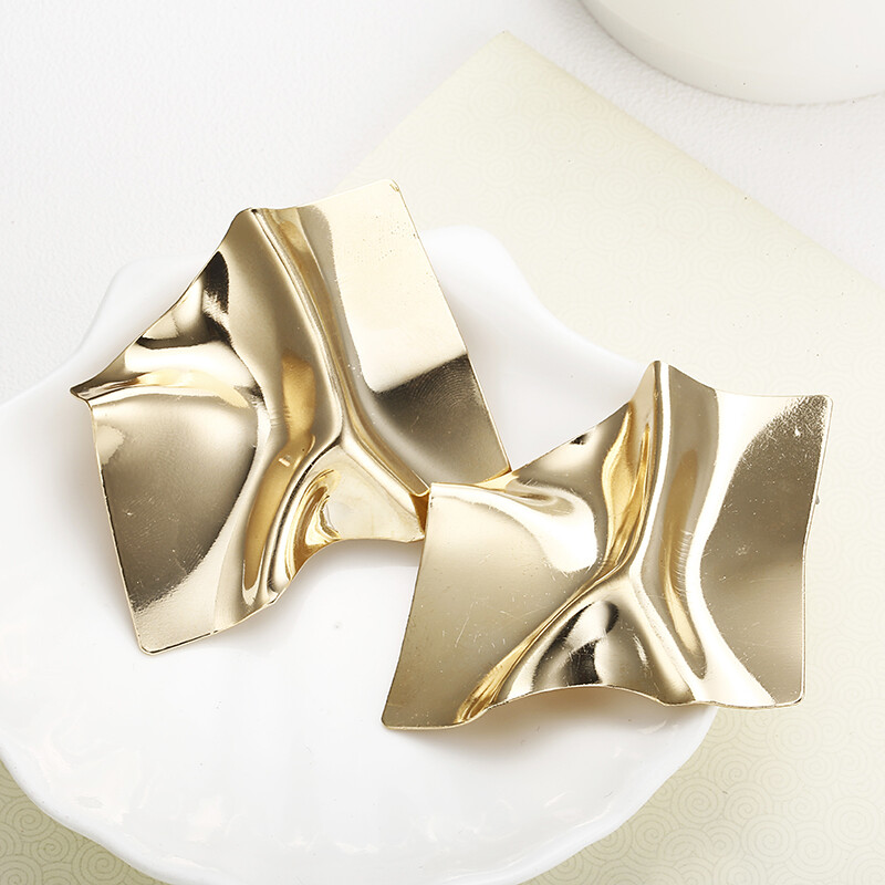 European and American Personality Trend Earrings Metal Texture Folds Exaggerated