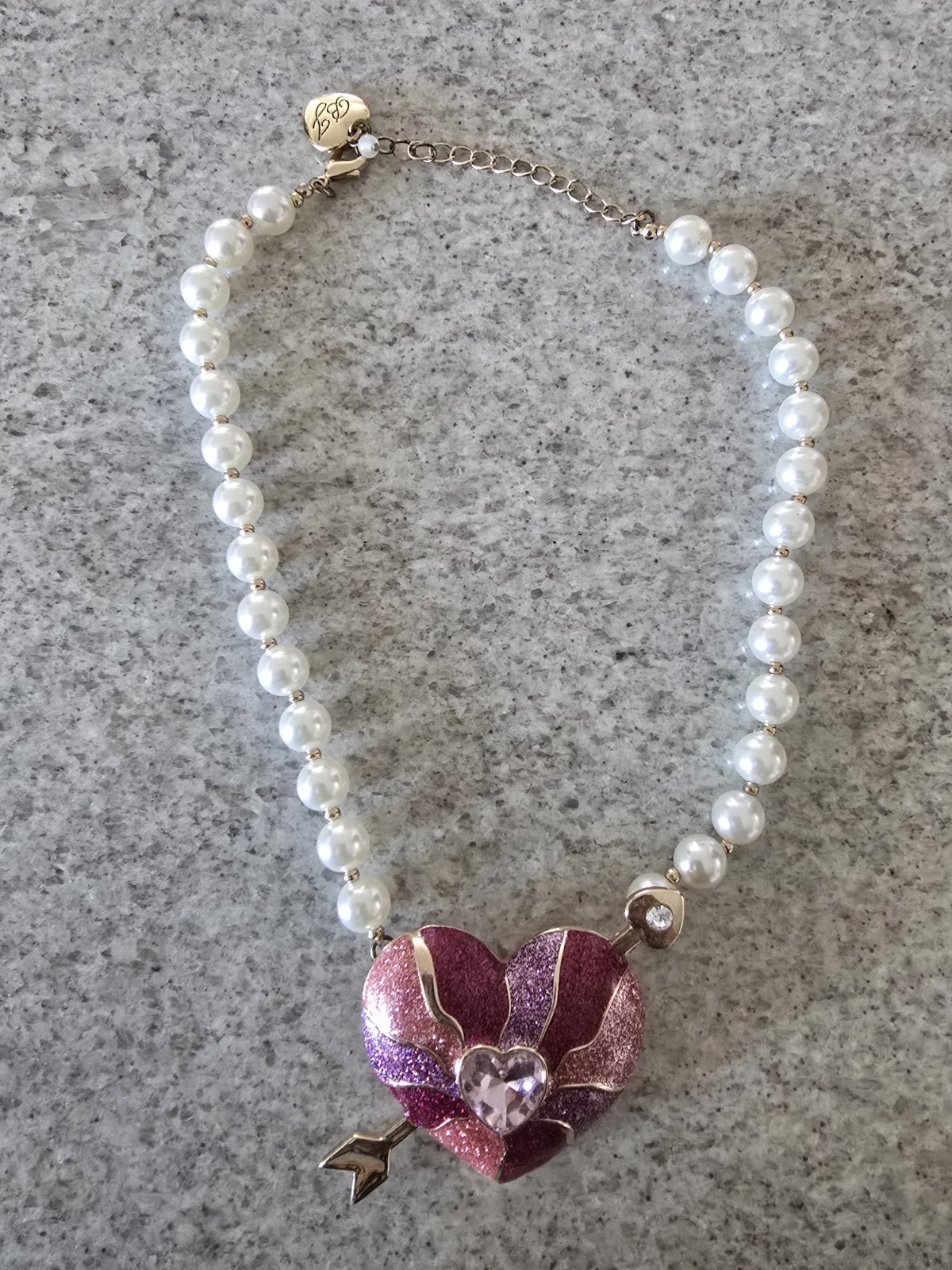 Betsey JohnsonHeart Pendant Imitation Pearl Necklace