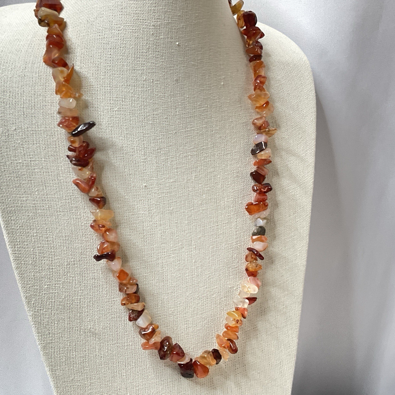 Vintage Red Agate Carnelian Quartz Beaded Necklace 25″ Large 108g Artisan Boho