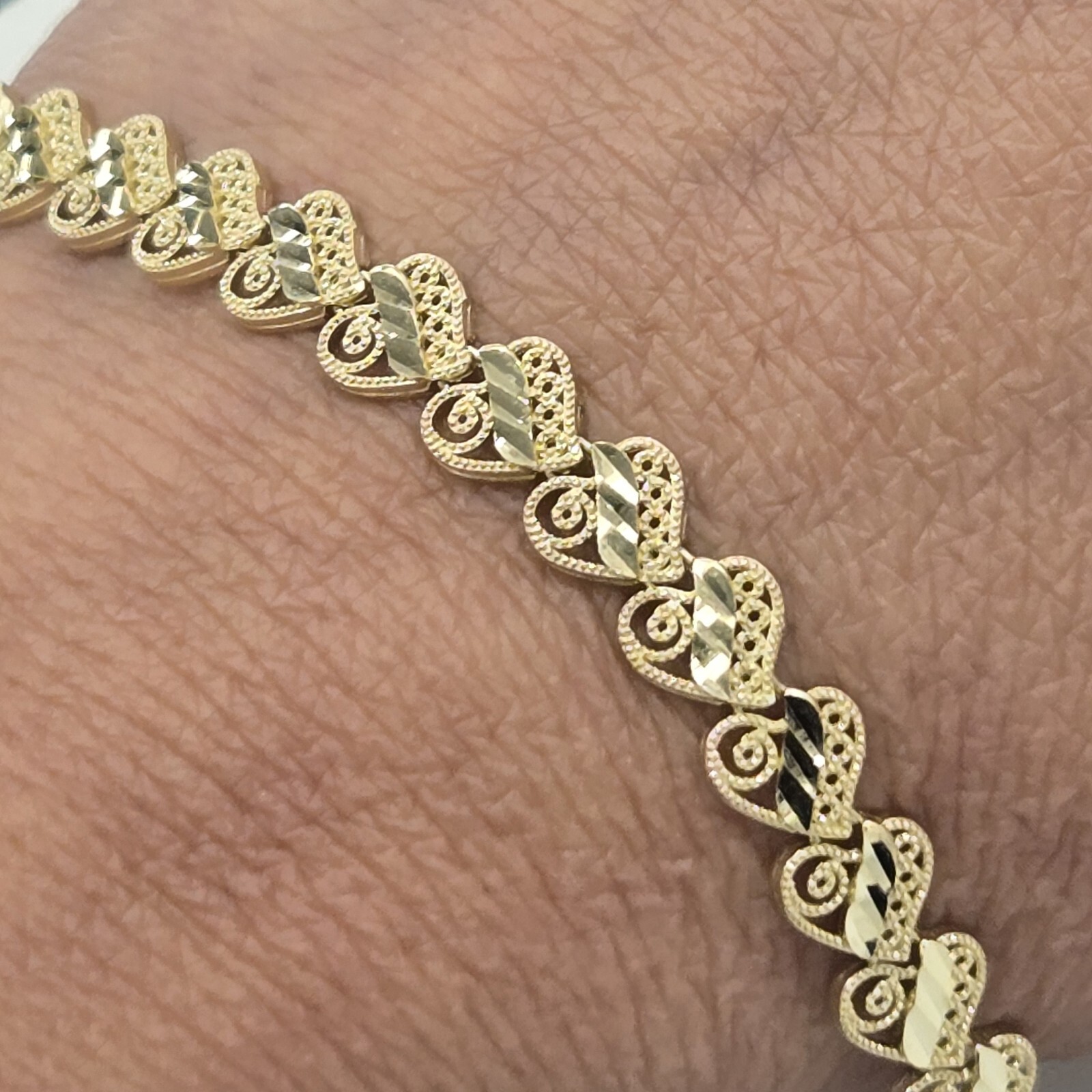 Solid 10k yellow gold hearts Bracelet 8 Inches Long Diamond Cut Large Size