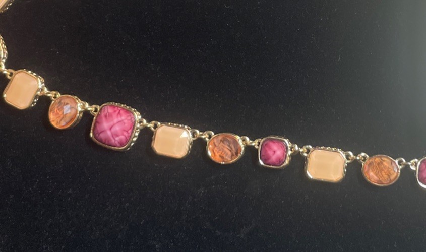 NAPIER gold-tone NECKLACE and 3 Pair EARRINGS Peach Orange Pink Plum Beautiful